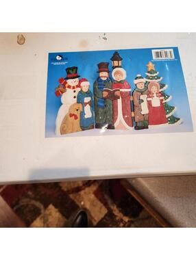 New Tri-Fold Christmas Carolers Singing Family Snowman Dog Hinged